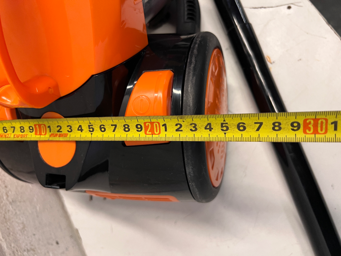Bennett Read Orange and Black Vacuum Cleaner — Working with Fair Exterior C - 2ndhandwarehouse.com