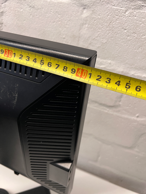 Black Dell Computer Monitor with Stand — Good Working Order - 2ndhandwarehouse.com