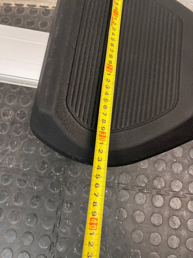 Fit Pulse Magnetic Rowing Machine with Digital Monitor — Good Working Order