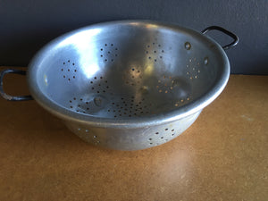 Silver Straining Dish - 2ndhandwarehouse.com