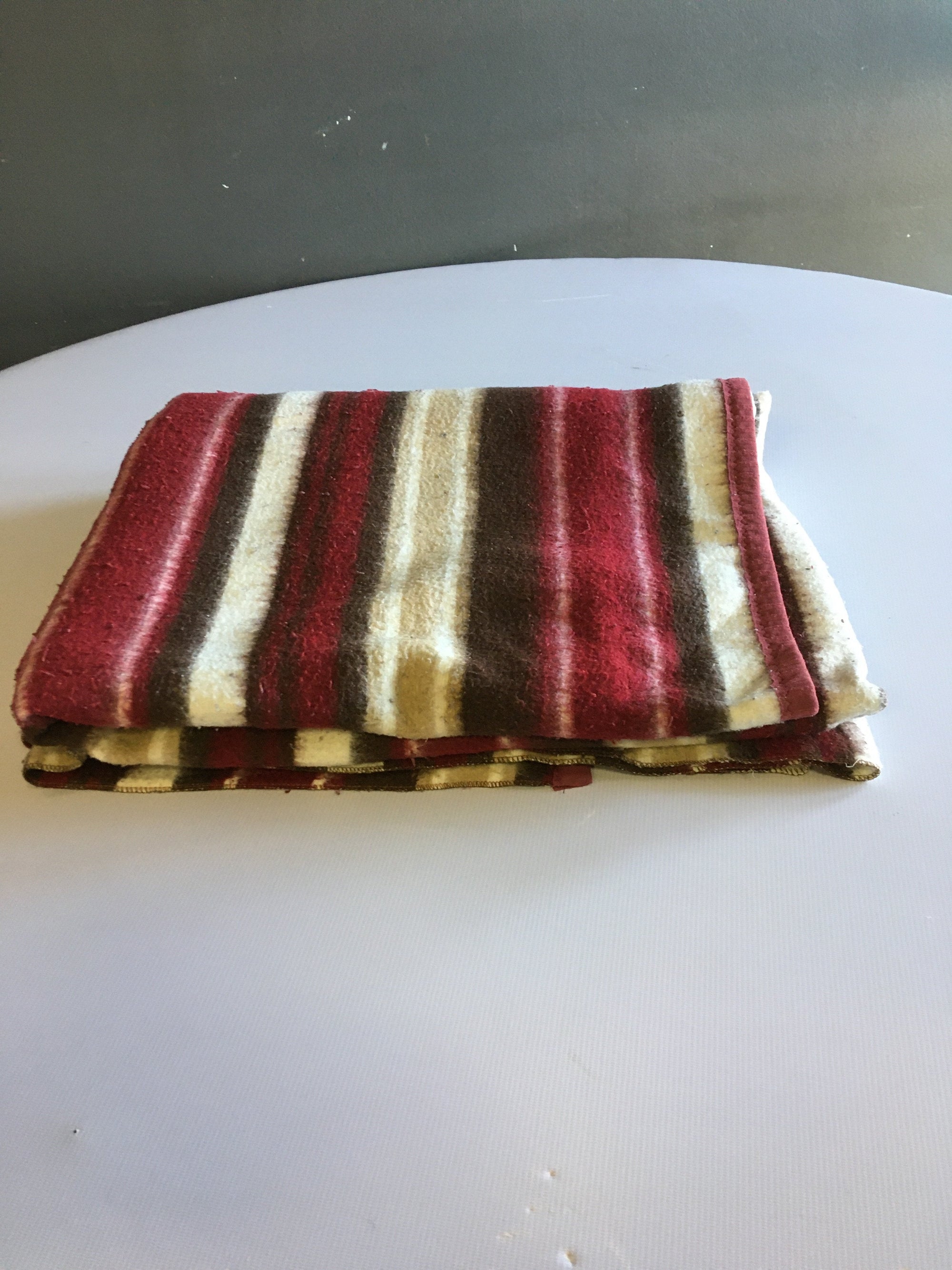 Red And Brown Blanket - 2ndhandwarehouse.com