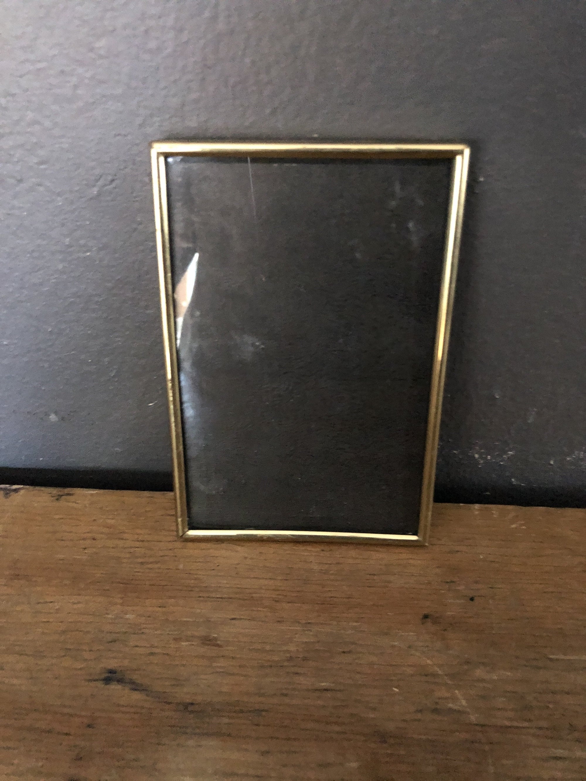 Picture frame - 2ndhandwarehouse.com