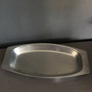 Silver oven dish - 2ndhandwarehouse.com
