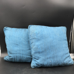 Blue  small cushion - 2ndhandwarehouse.com