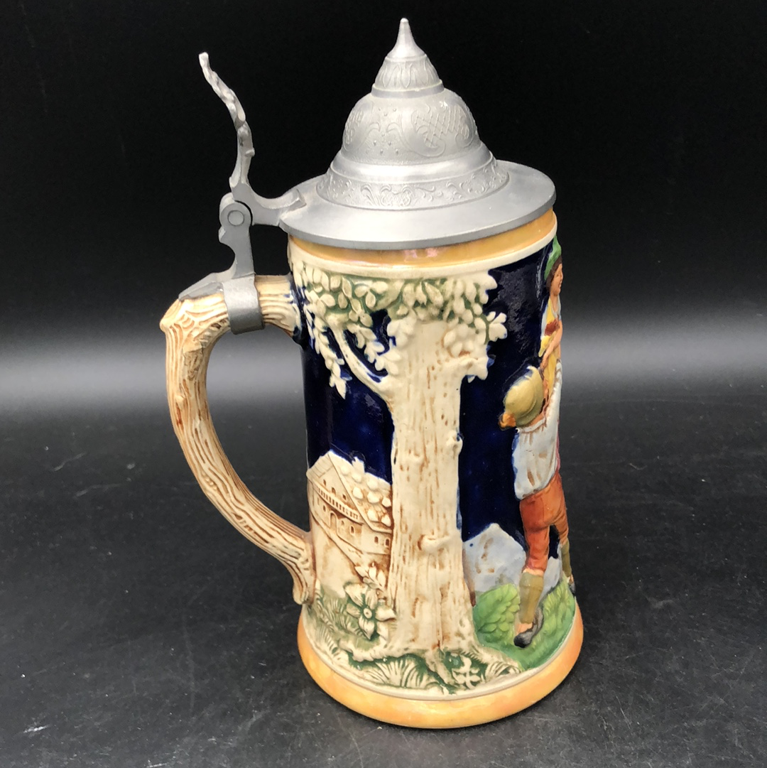 Big mug  with  a silver lid - 2ndhandwarehouse.com