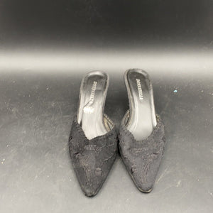 Black Pointed shoe