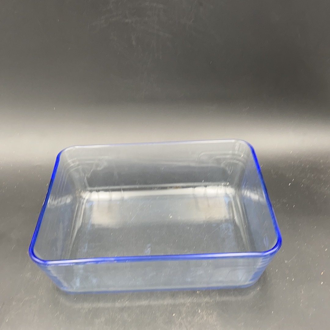 Clear oven dish