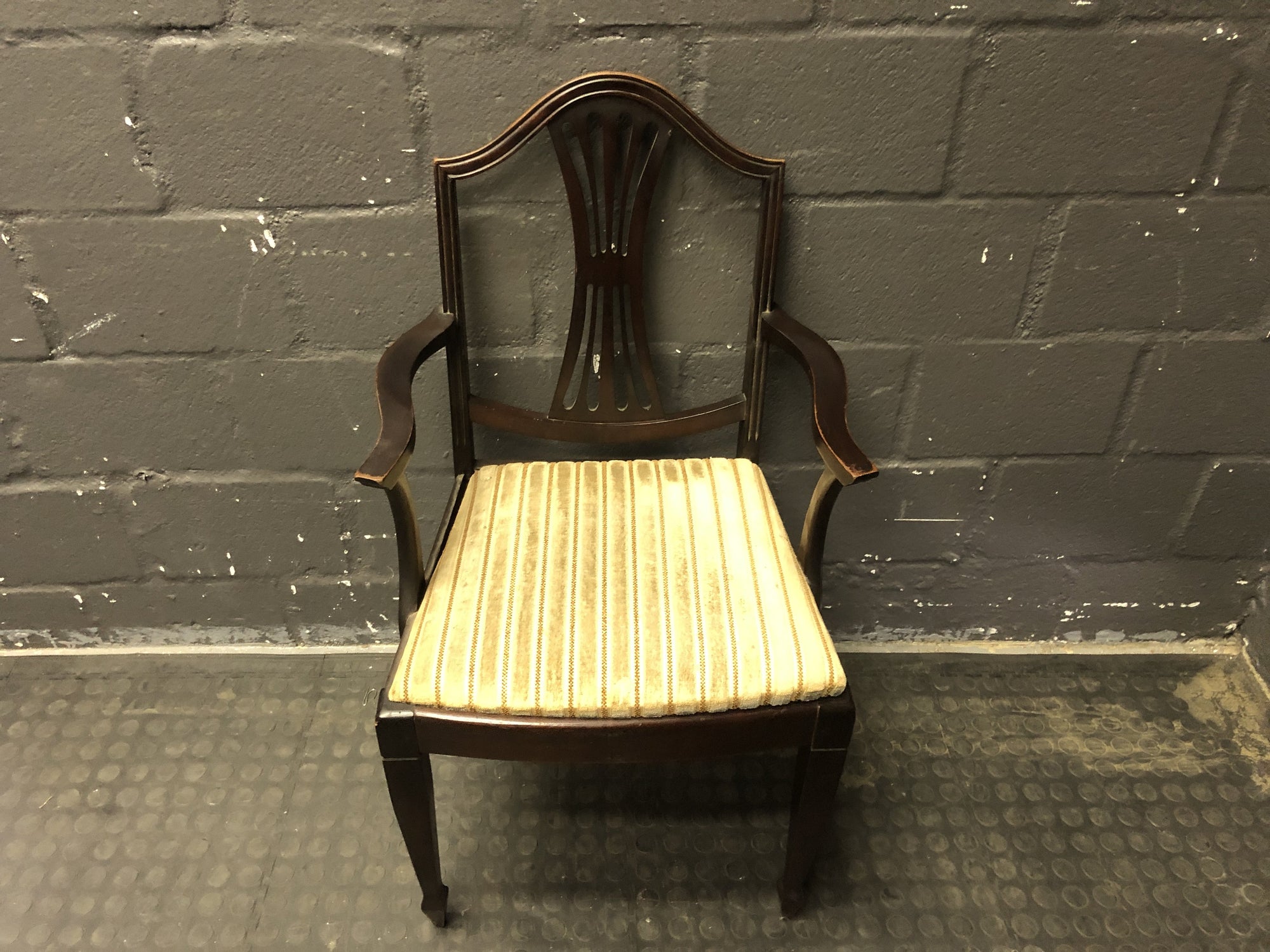 Dining Chair with arms - PRICE DROP