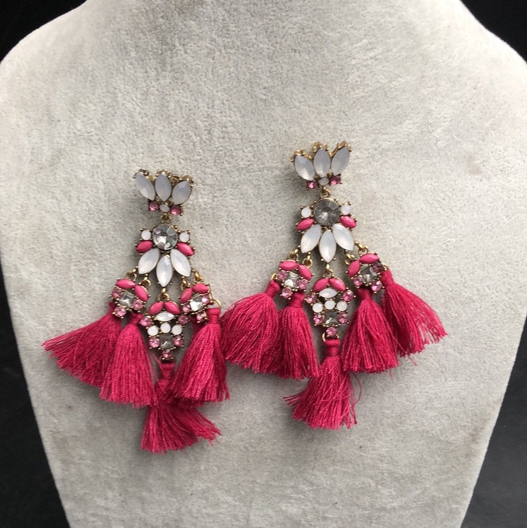 White and pink earrings