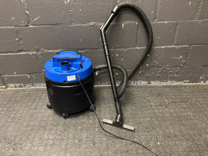 Electrolux Mega Vac wet/dry 1200W vacuum with attachments