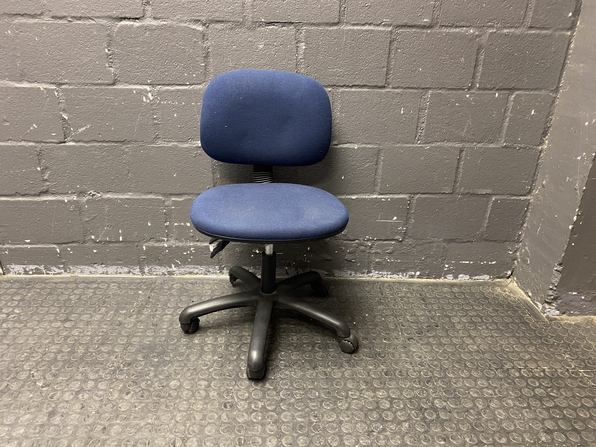 Simple Blue Office Chair
