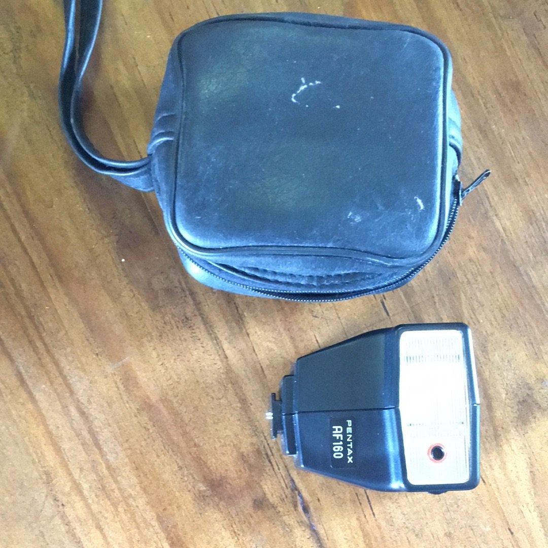 Pentax AF160 Flash and Pouch