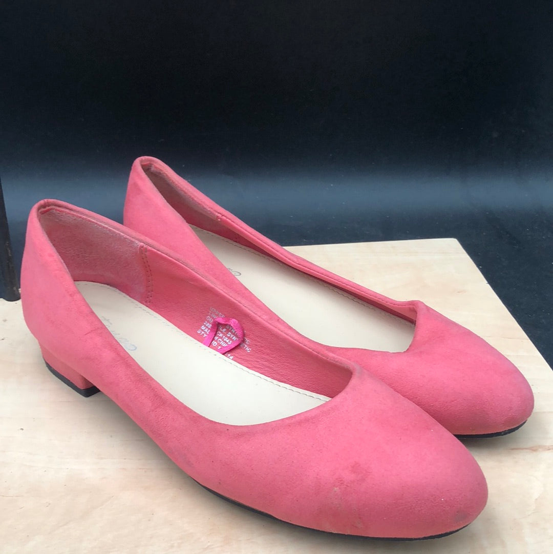Pink Court shoe
