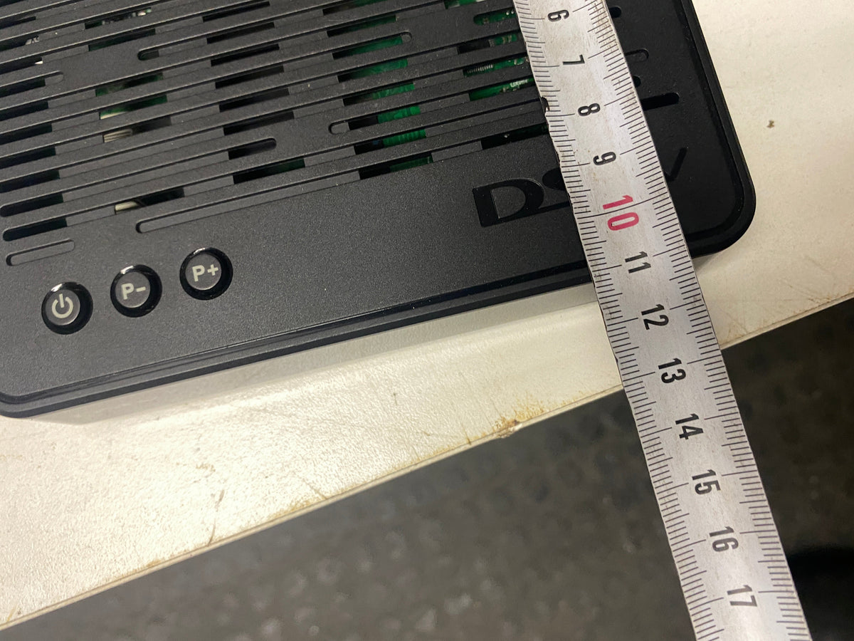 DSTV decoder with remote -REDUCED