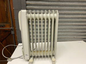 Delonghi 9 Fin oil heater -REDUCED