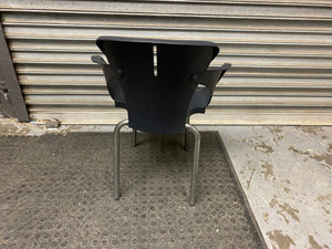 Tub plastic chair -REDUCED