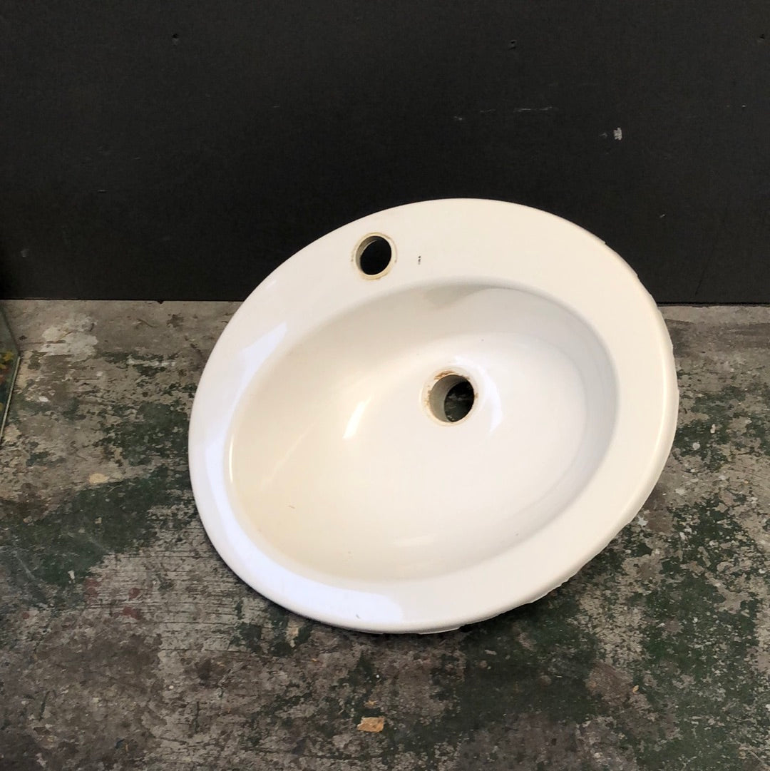 White Oval Sink -REDUCED