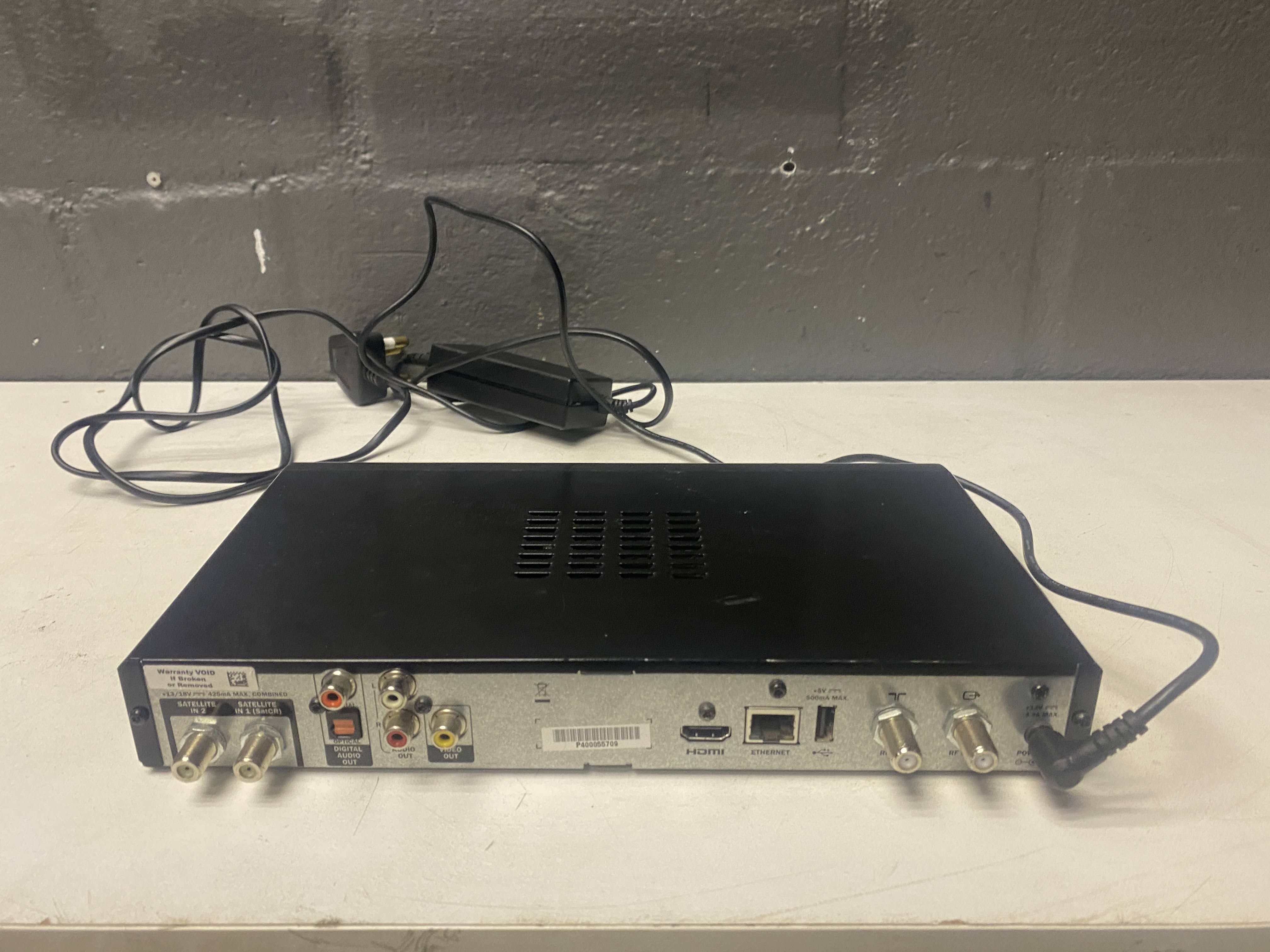 Dstv PVR 2 Decoder -REDUCED - PRICE DROP | 2ndhandwarehouse.com