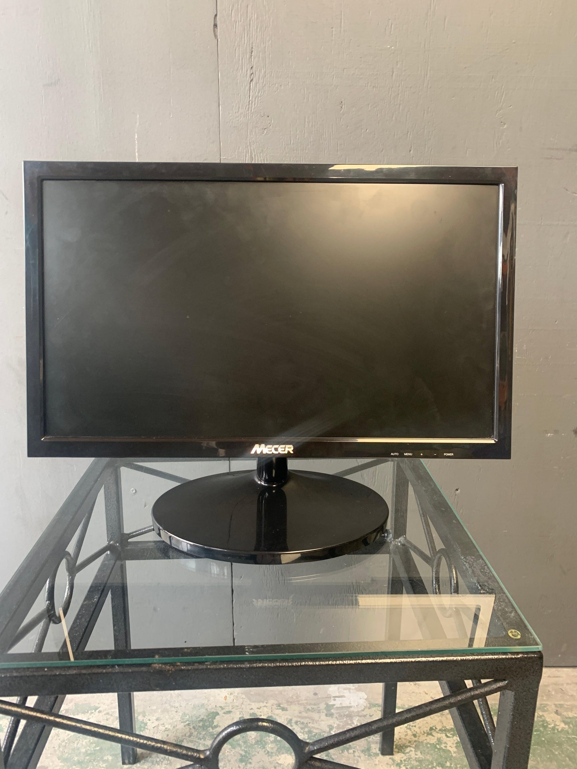 Mecer monitor A1956 19inch -REDUCED