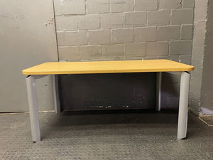 Light Oak Simple Table Desk