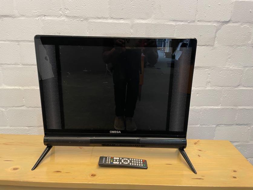 Omega 19" Inch LCD TV with Remote - not turning on - PRICE DROP