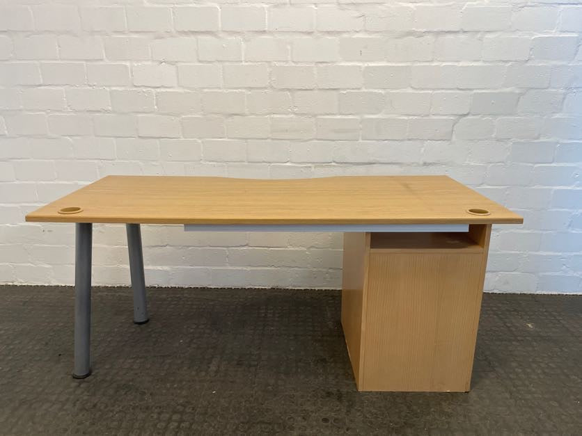 LHS Office Desk with 1 Door Cupboard