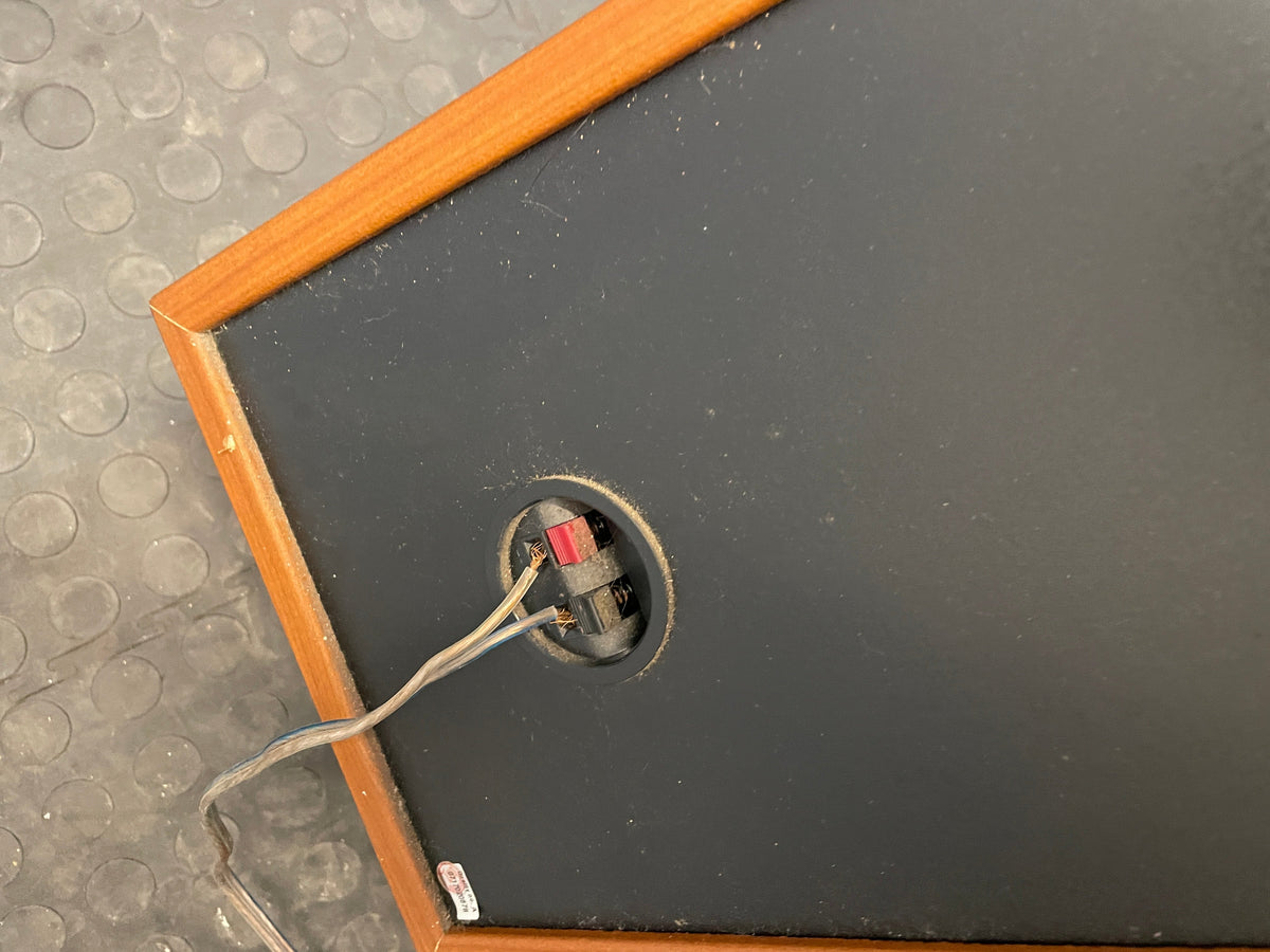 Jamo 5.1 Surround Sound Home Theater System - REDUCED