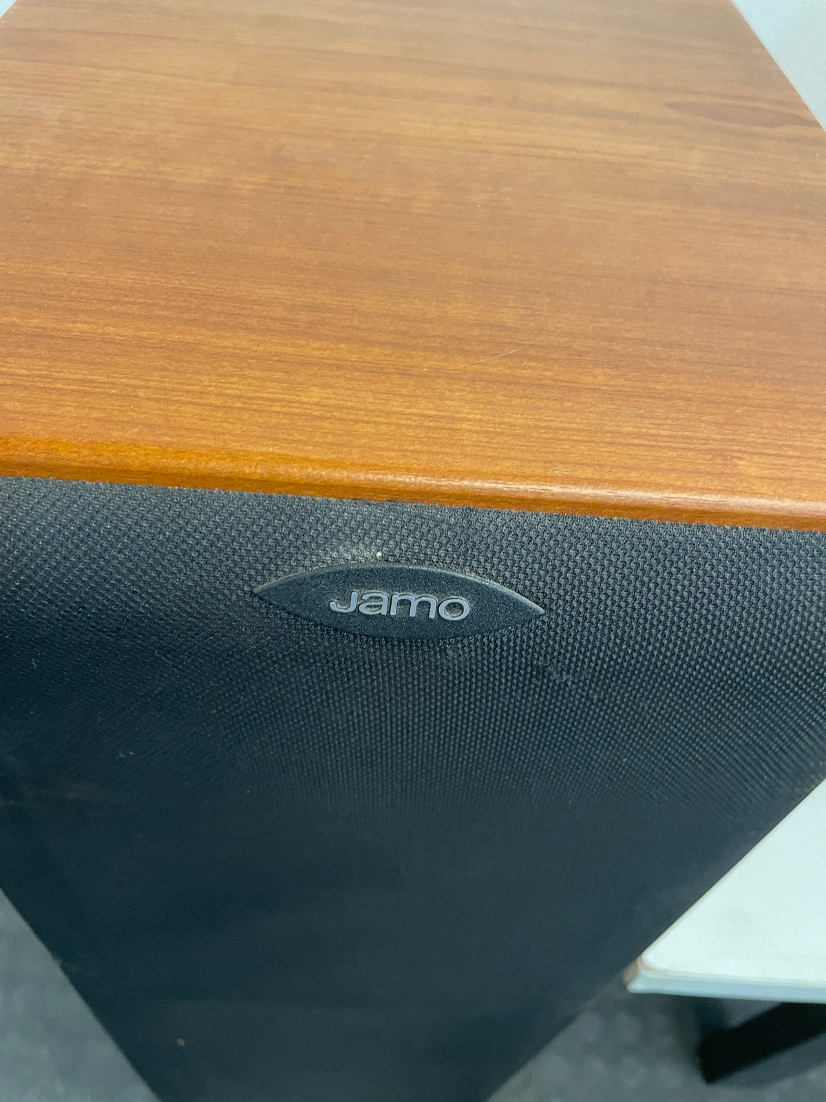 Jamo 5.1 Surround Sound Home Theater System - REDUCED