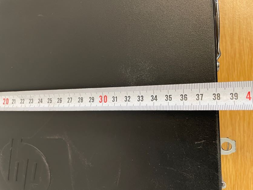 HP rp5700 Base Model Desktop PC (AV334AV - 1.8GHZ 2GB RAM 232GB HDD)