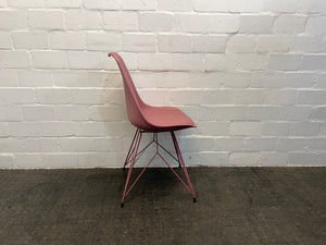 Retro Pink Dining Chair