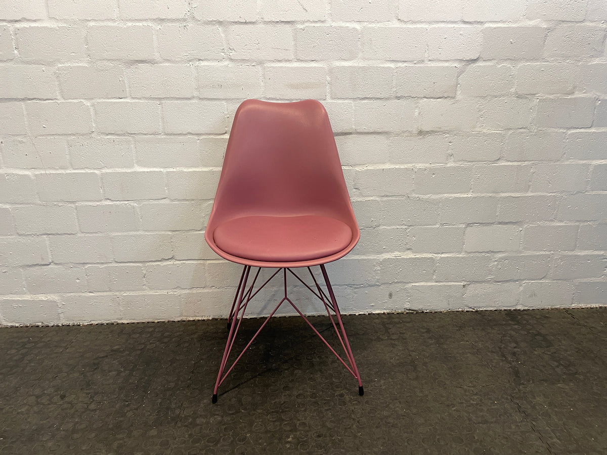 Retro Pink Dining Chair