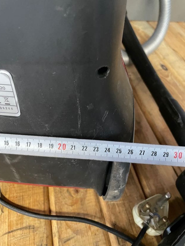 Electrolux Bagless Vacuum Cleaner 2100W - 2ndhandwarehouse.com