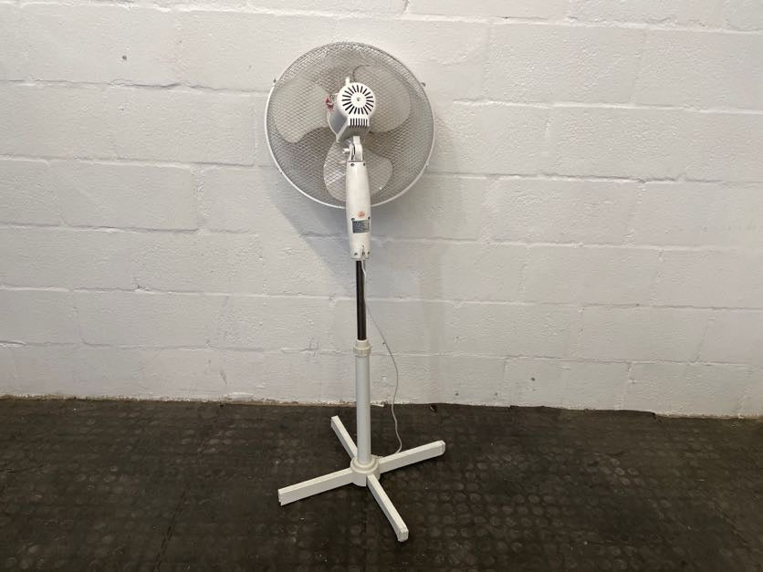 Goldair Floor Standing Fan