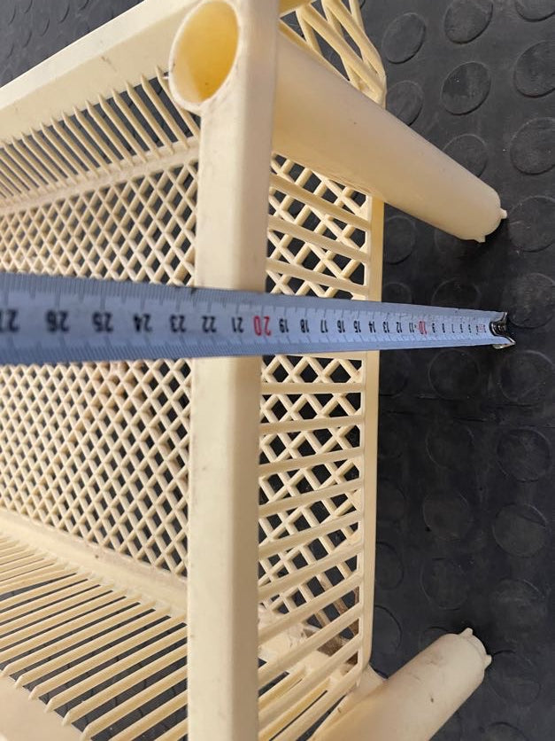 Cream Plastic Vegetable Tray