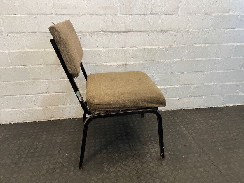 Grey Black Frame Visitors Chair - REDUCED - PRICE DROP - 2ndhandwarehouse.com